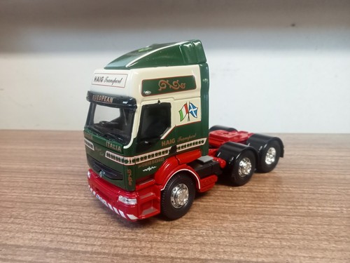Corgi modern truck - corgi,