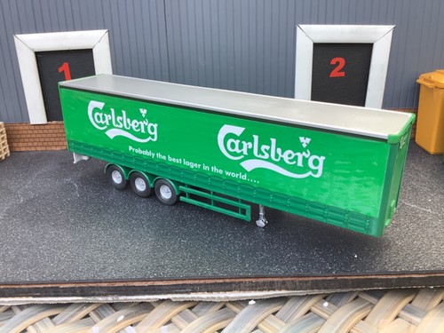 Corgi model truck scale - model,