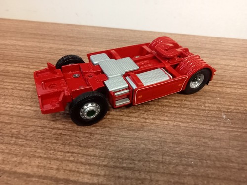 Corgi modern truck - modern,