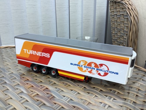 Corgi model truck - scale,