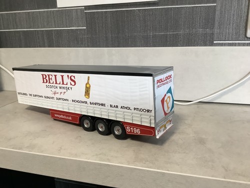 Corgi model truck - 1:50, scale