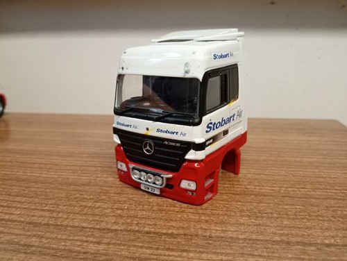 Corgi modern truck - corgi,