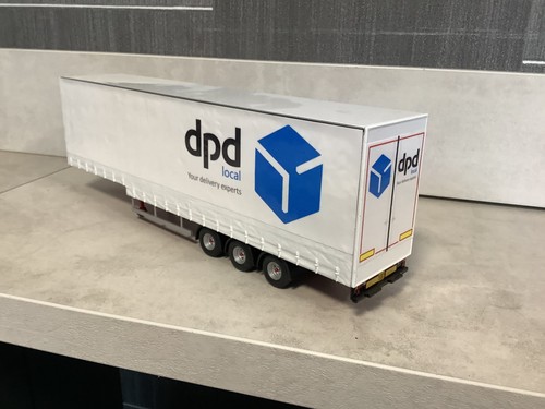 Corgi model truck scale - 1:50,